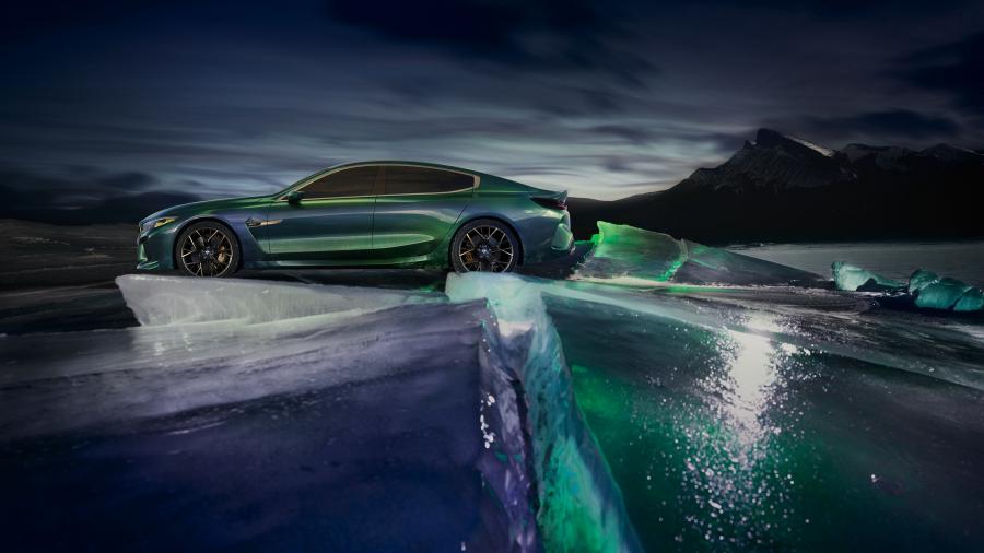  BMW Concept M8 Gran Coupe 2018 года  (фото 2 из 16)